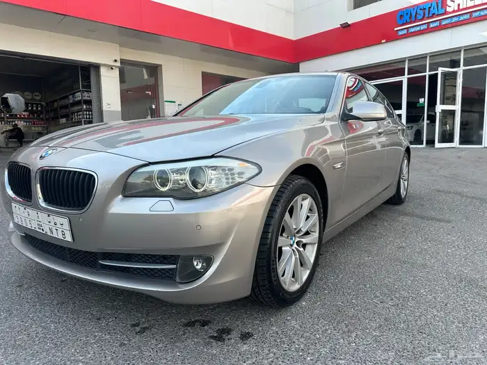 بي ام دبليو الفئه الخامسة 2011 3