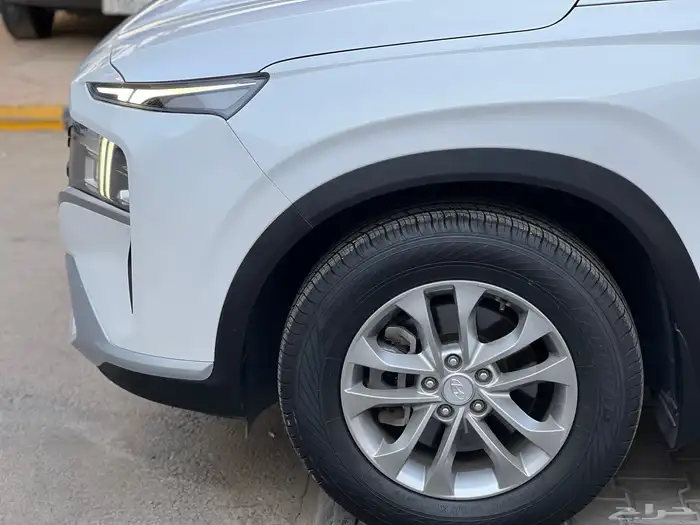 سنتافي 2023 دبل بنزين 7 مقاعد نظيف جدا لدى قمة الاطلال 24