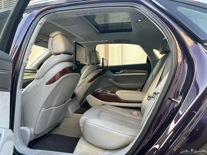 اودي مخزن ممشى قليل جدا A8 2012 6