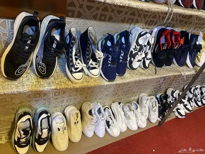 يوجد عندنا ساعات ونضارات وجزم تصفيات 5