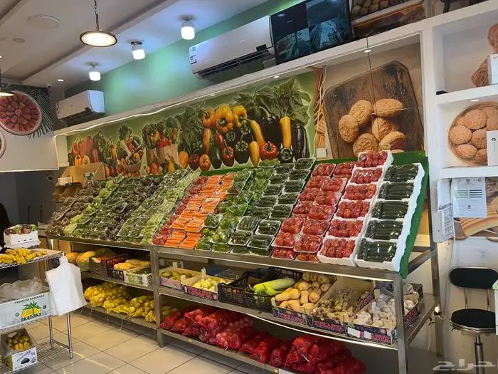 محل خضار وفواكه للتقبيل او الأجار 4