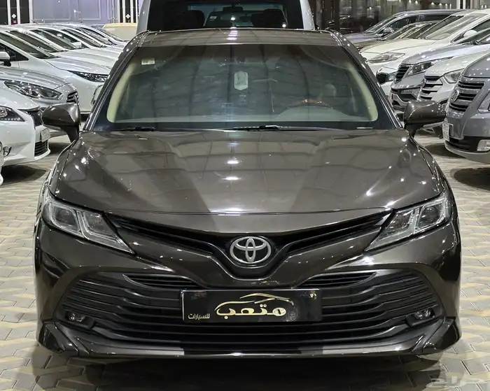 تويوتا كامري LE استاندر 2019 0