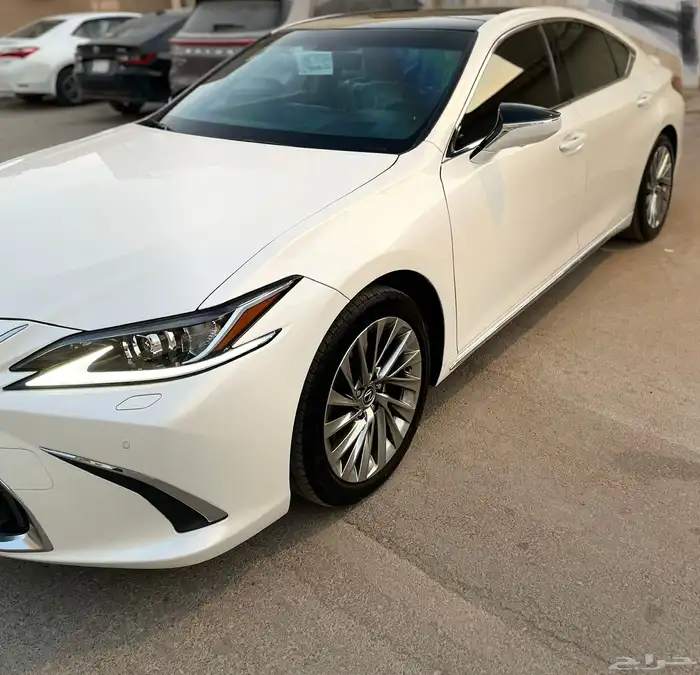 لكزس سعودي es350 CC 12