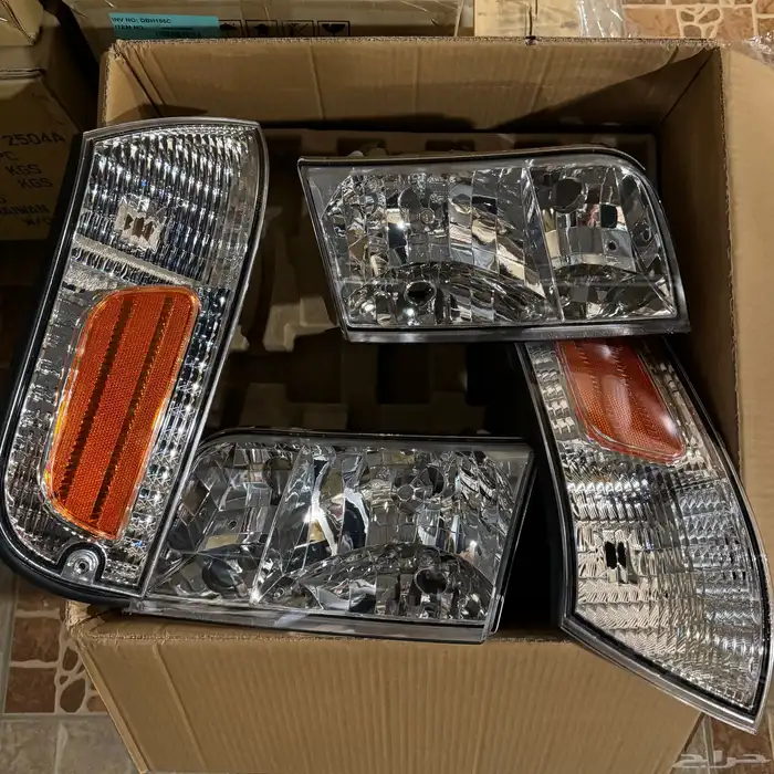 طقم شمعات واركان فورد كراون فكتوريا 0