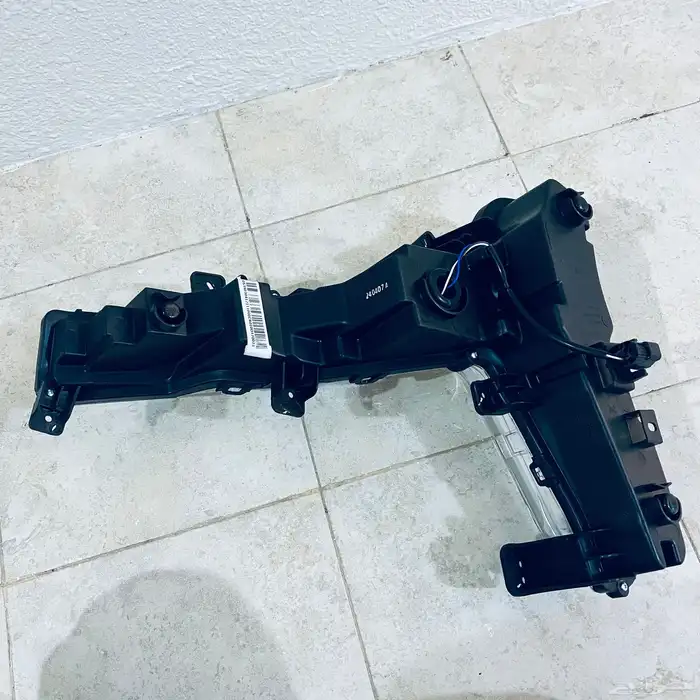 ليد شانجان يوني كي يسار UNI-K 2024 2