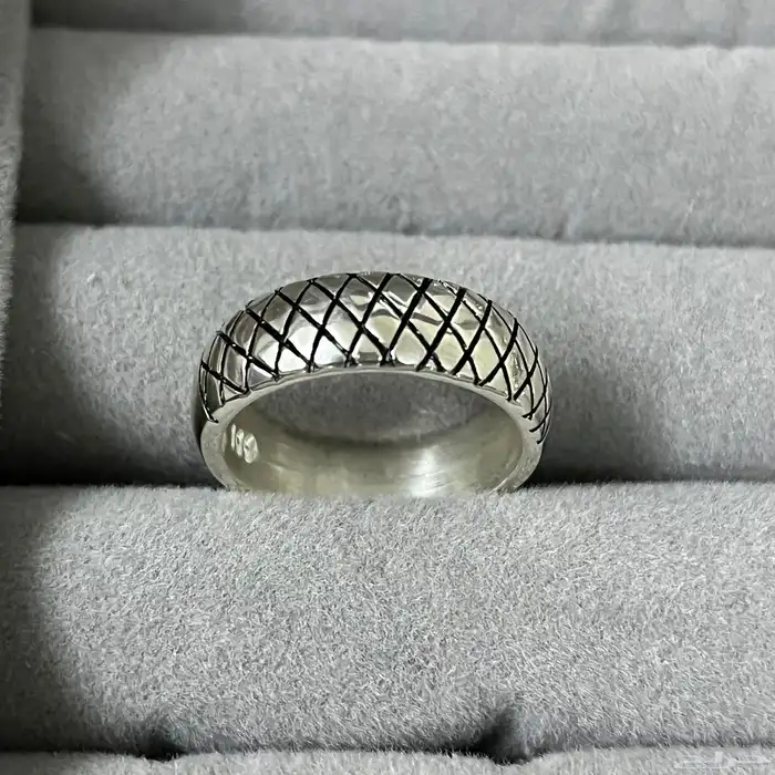 دبلة فضة عيار 999 فخامة في الصياغة شيء جميل 0