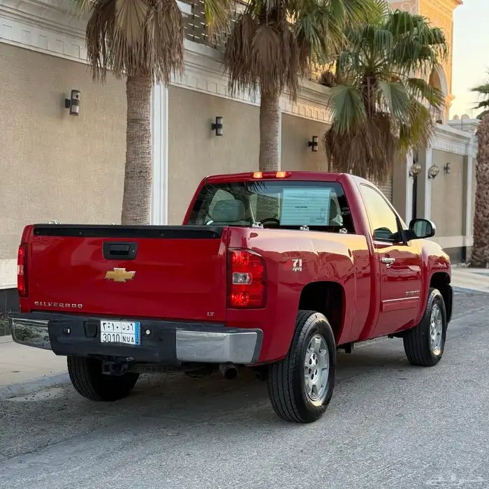 سلفرادو 2013 z71 فل دبل ( لون احمر ) 1