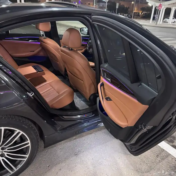 بي ام دبليو 520i 2020 نظيف 19