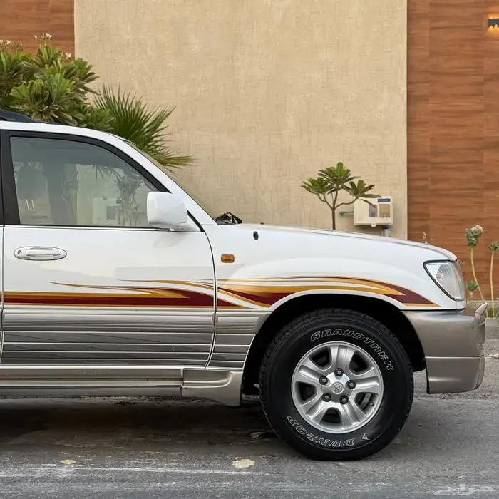 لاندكروزر GXR قير عادي سبير علاق فل ( وكالة ) 1