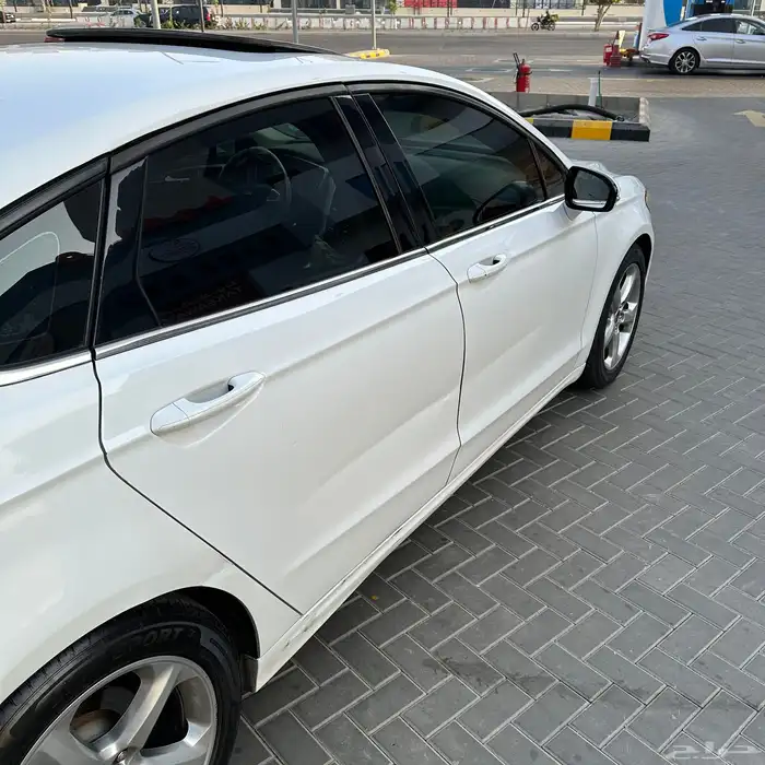 فورد فيوجن 2016 8