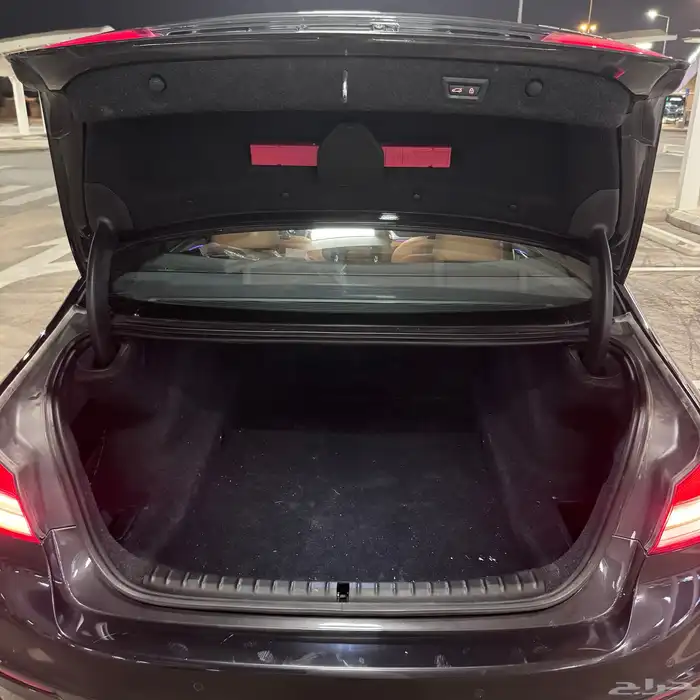 بي ام دبليو 520i 2020 نظيف 17