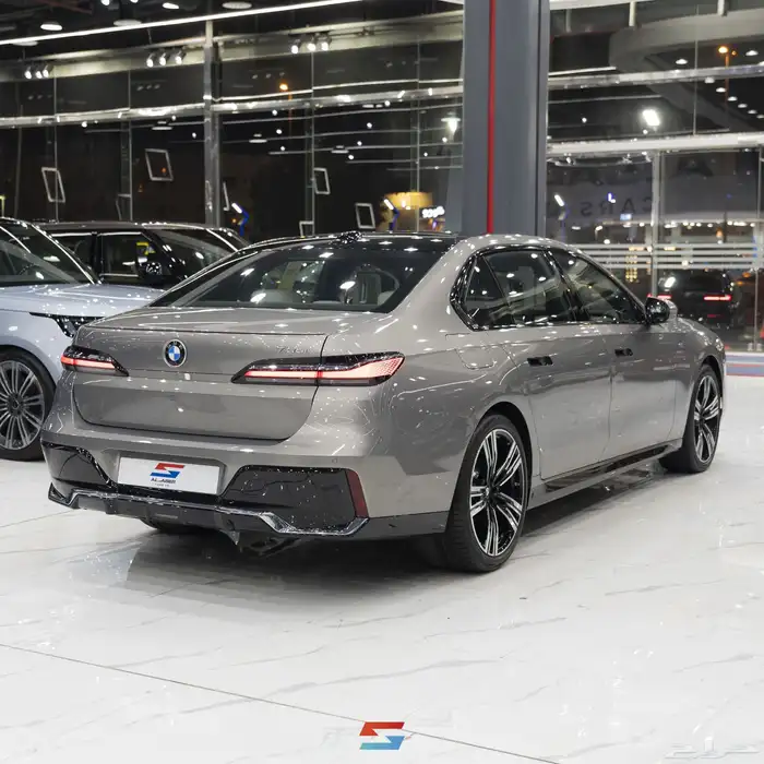 BMW 753i موديل 2026 2