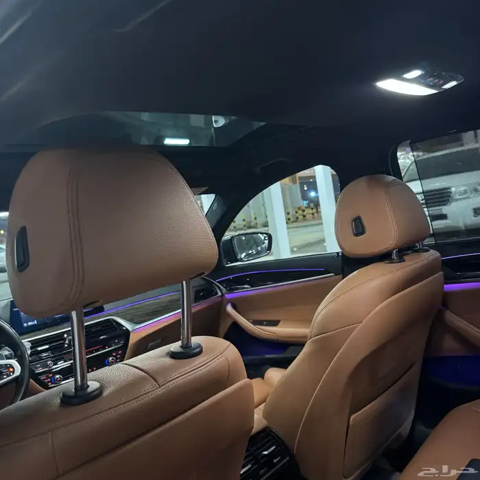 بي ام دبليو 520i 2020 نظيف 16