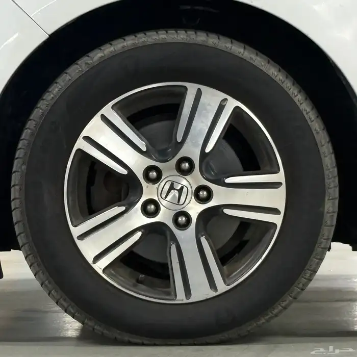 هوندا اوديسي عائليه 2016 مكينه صغيره v4 1.6 17