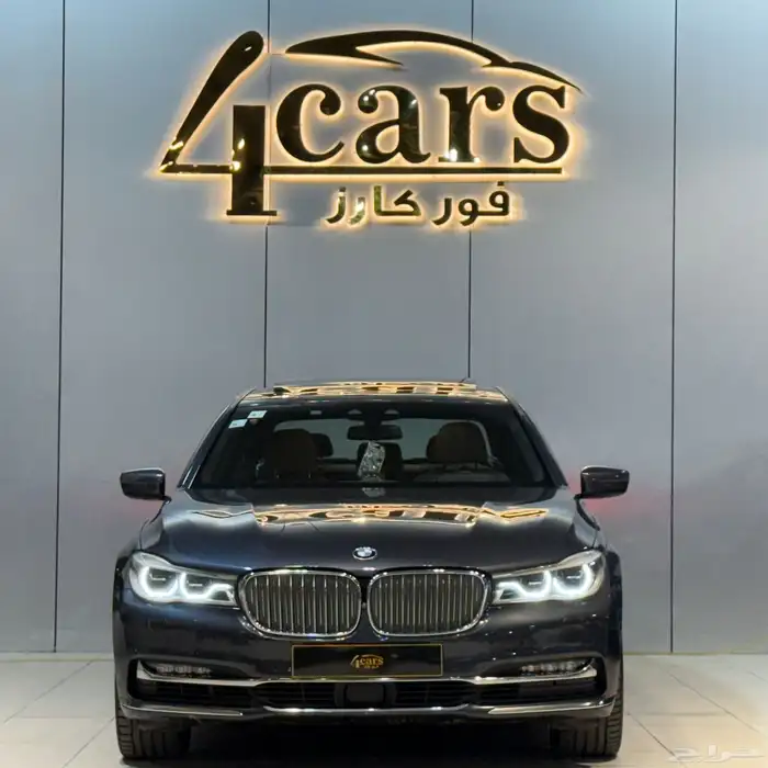 بي ام دبليو 740li 2018 (( بحالة ممتازة )) 2