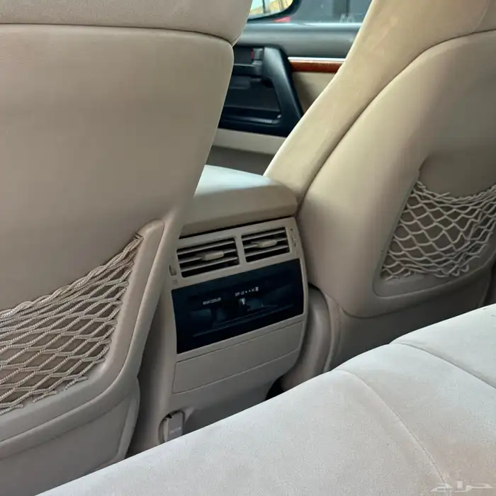 لاندكروزر 38