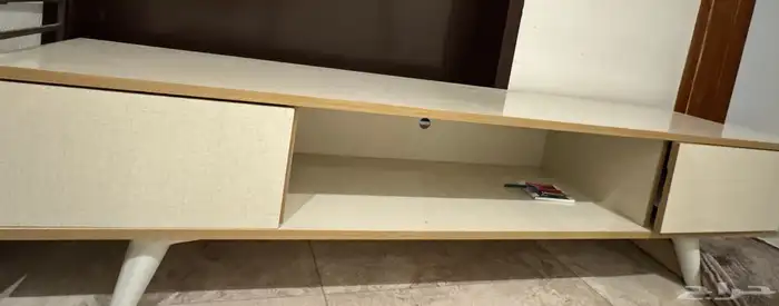طاولة تلفزيون 2