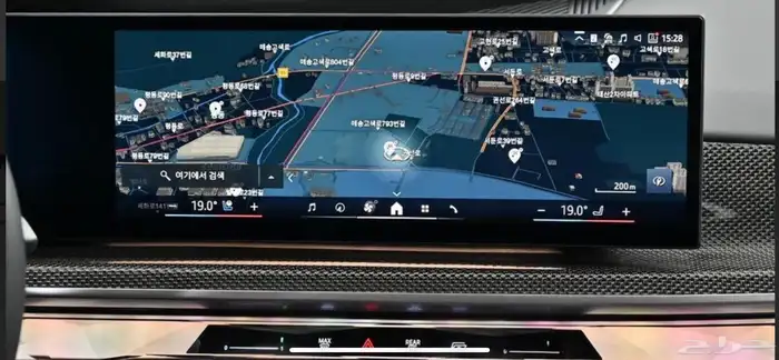 BMW 750 2024 وارد كوريا 11