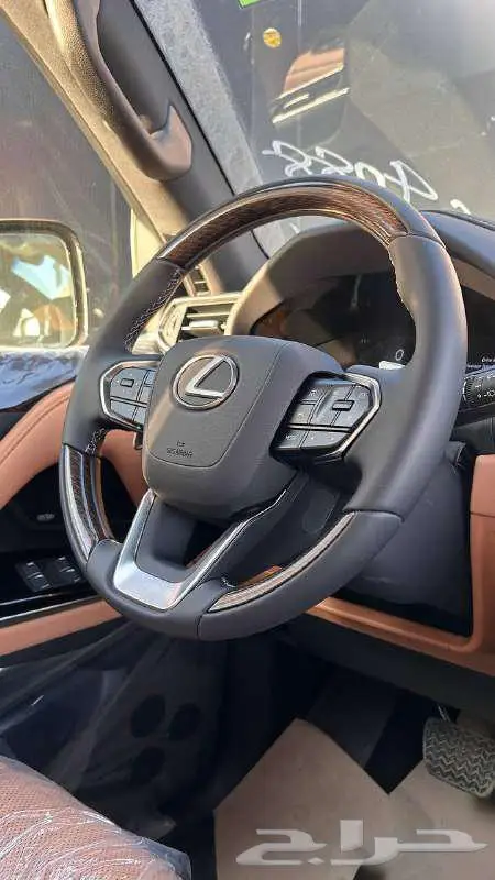 لكزس LX600 2025 BB شركة عبدالمجيد الخضر 13