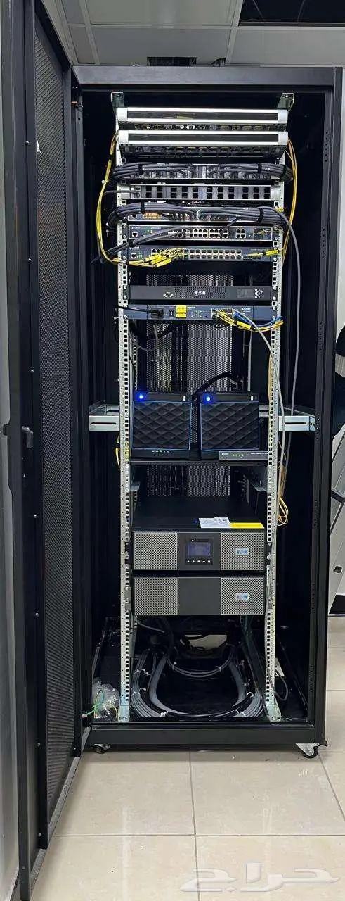 فني كهرباء ولوحات تحكم 0