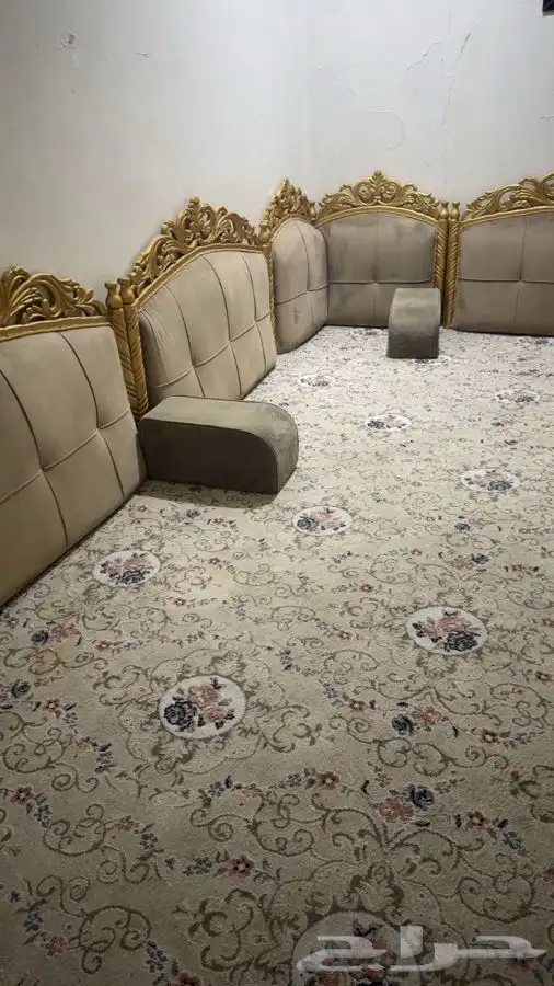 كنب استخدام نظيف للبيع 3