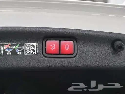 مرسيدس -C200-2024 12