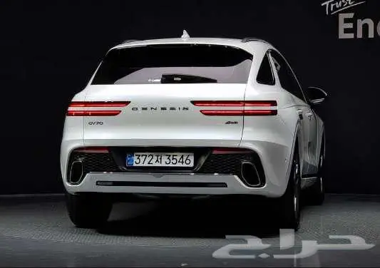 جينسس GV70موديل 2024 الميموني للاستيراد بكوريا 3