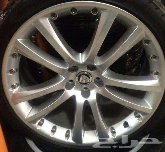 تتوفر لديناجميع انواع جنوط الجاكوار بجميع الحجم 69