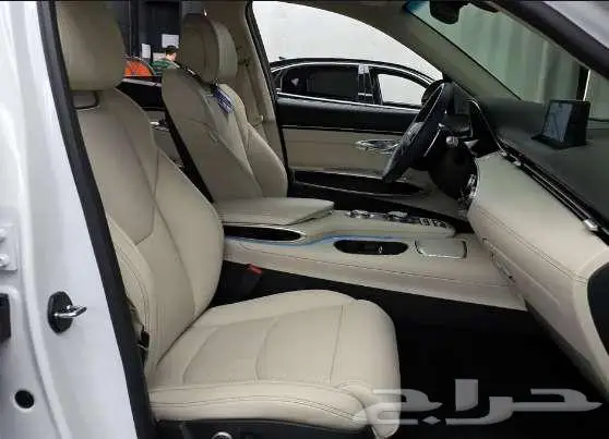 جينسس GV70موديل 2024 الميموني للاستيراد بكوريا 7