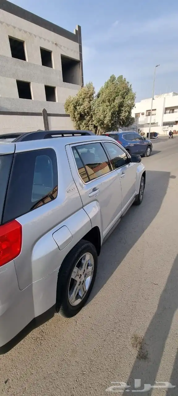 جمس تيران 2013 للبيع او البدل بسيارة صغيرة 5