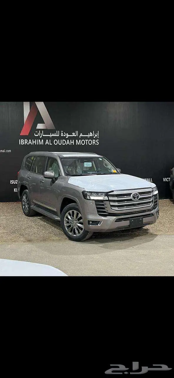 تويوتا جكسار L4 موديل 2025 رمادي أو ذهبي غامق بطاقة جمركية 0