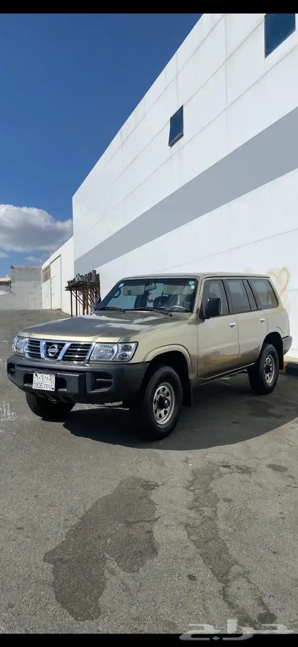 ( تم البيع )جيب نيسان 2002 مخزن 120 الف كيلو 1