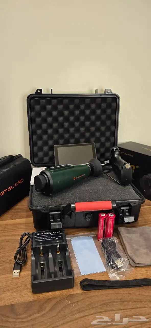 منظار حراري مطور برؤية متعددة دقة فائقة للتسجيل مع شاشة عرض 9