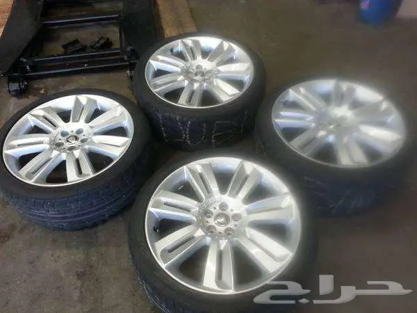 تتوفر لديناجميع انواع جنوط الجاكوار بجميع الحجم 68