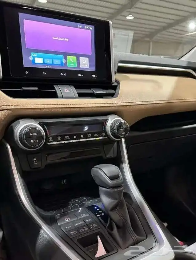 تويوتا راف فور نص فل 2025 3