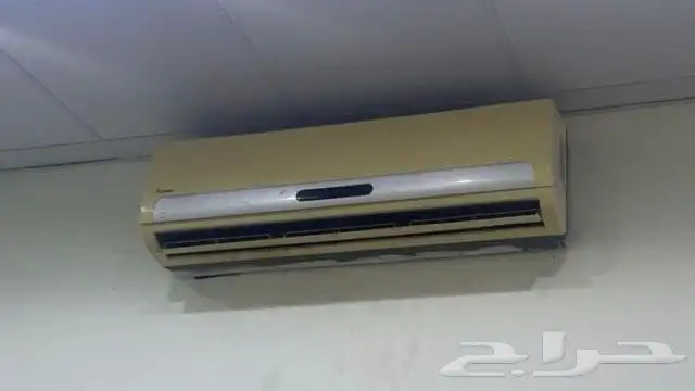 صالون حلاق لتقبيل أو بيع المعدات أو الأدوات 4