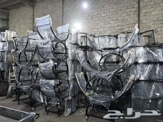 مناقد ومناقل متنوعة حامل حطب 19