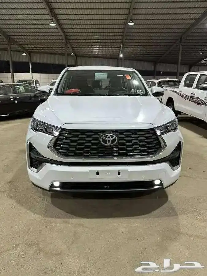 تويوتا انوفا بنزين GL 2026 سعودي 3