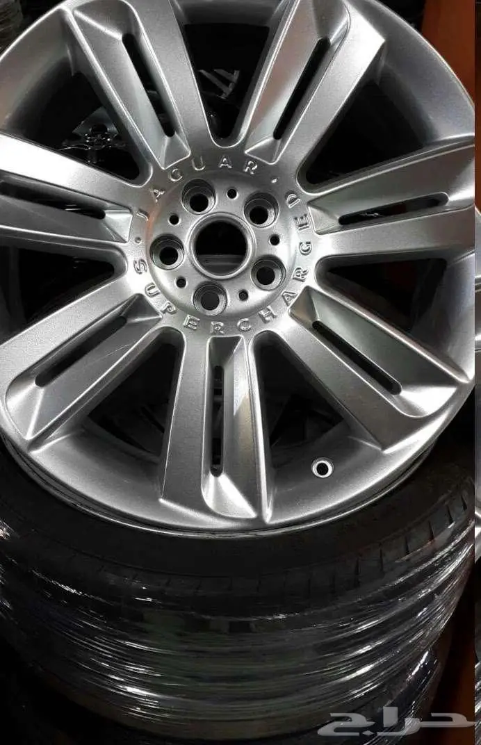 تتوفر لديناجميع انواع جنوط الجاكوار بجميع الحجم 74