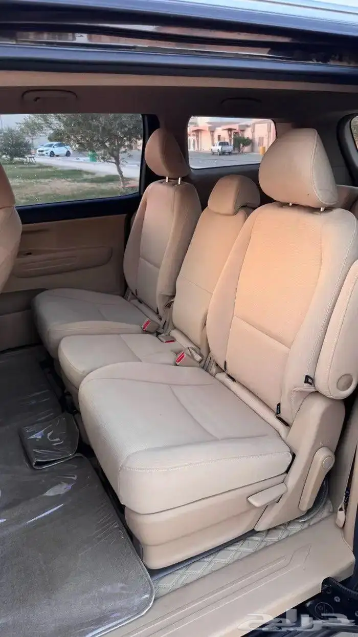 باص عائلي لنقل 1