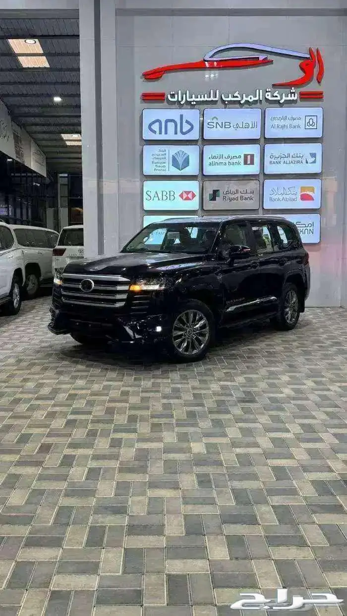 تويوتا لاندكروزر GXR L5 فل كامل وارد الساير 2025 0