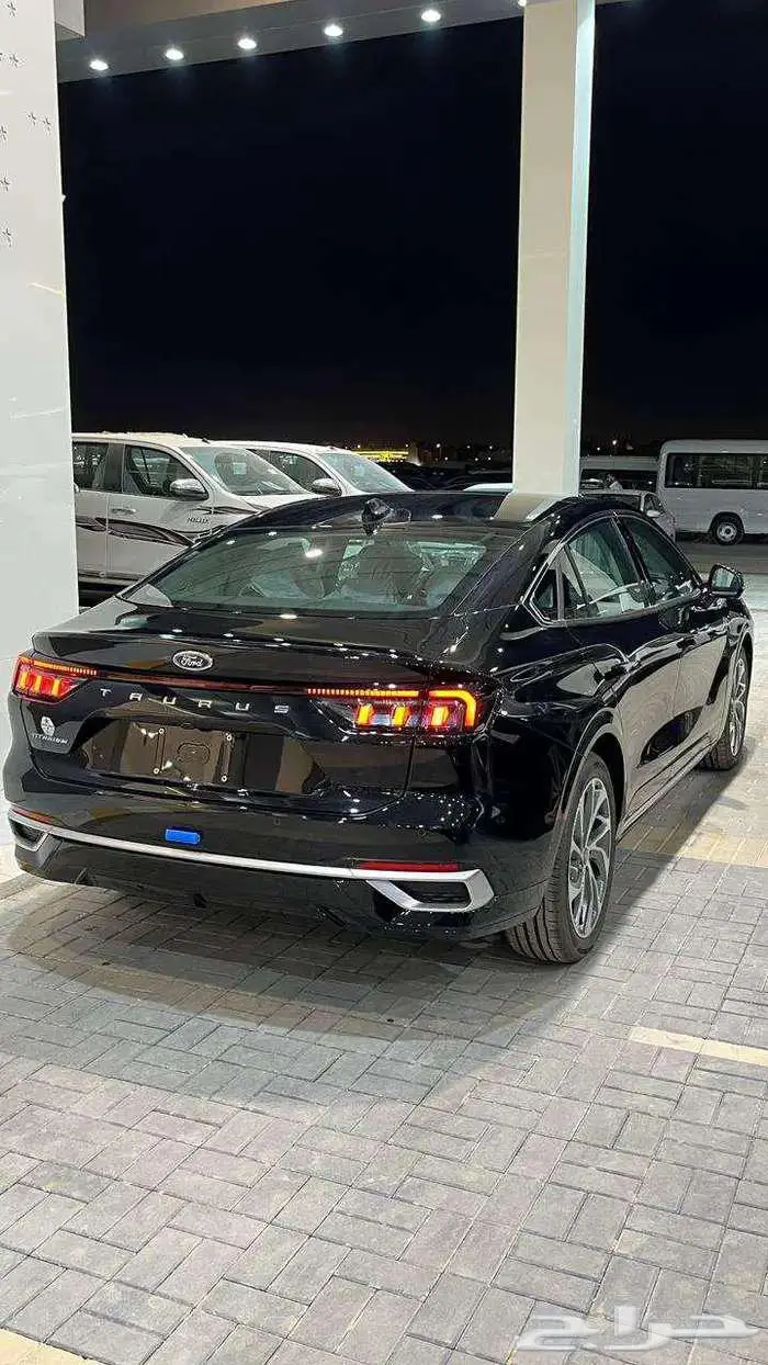 فورد تورس تيتانيوم فل كامل موديل 2026 سعودي ( 143100 ) شامل 8