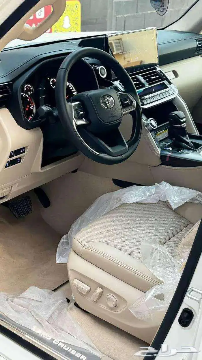 لاندكروزر رقم 4 14