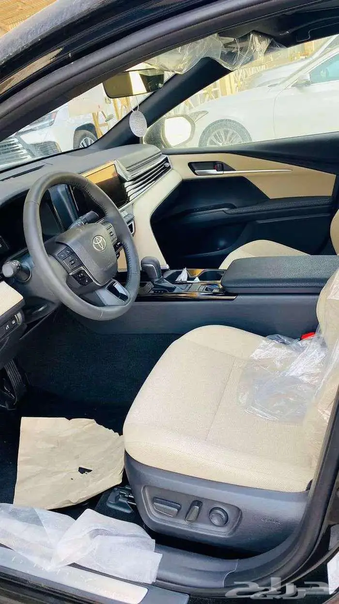 كامري LE بنزين 2025 افضل الاسعار 4