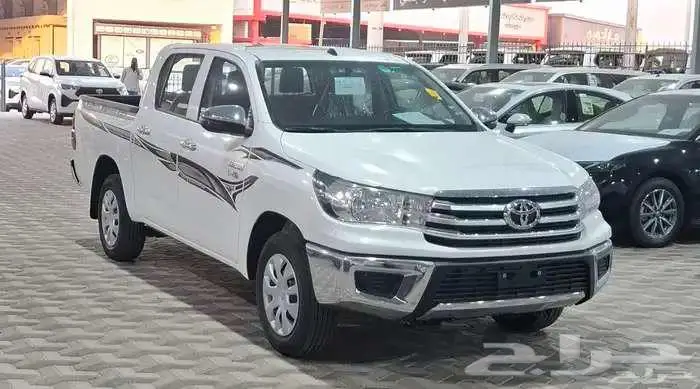 هايلكس غمارتين GL قير عادي ديزل 2.4 2025 0