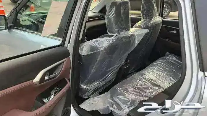 تويوتا اوربان كروزر 2026 3