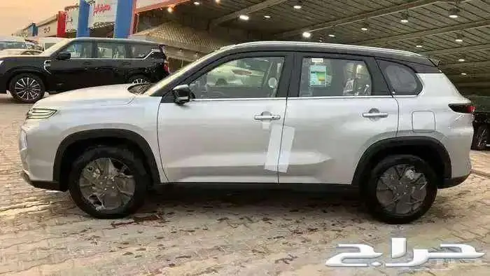 تويوتا اوربان كروزر 2026 1