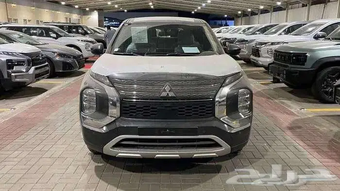 ميتسوبيشي اوتلاندر 7 مقاعد HL بدون دبل موديل 2025 0