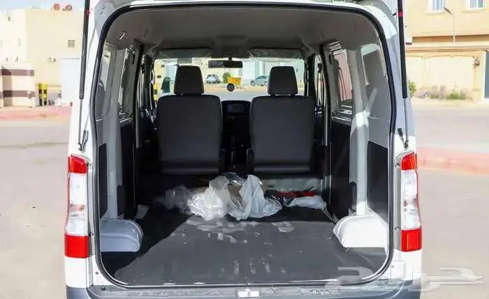 تويوتا لا يت اس توماتيك موديل 2025 بنزين حبه فقط 14