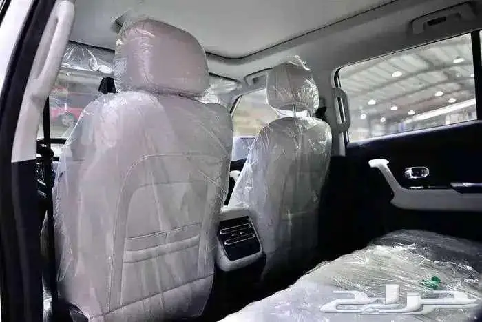 جيتور تي ون لاكجرى 2025 متوفر جميع الالوان 8